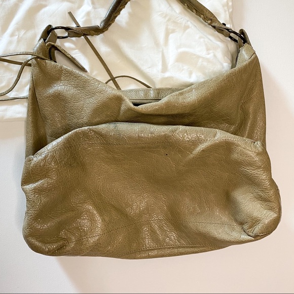 Balenciaga Classic Day Hobo - Picture 6 of 14